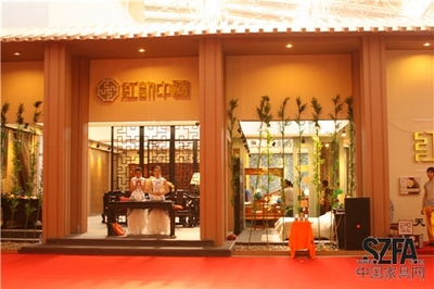 首屆天津家具展盛大開(kāi)幕 實(shí)木盛宴齊聚，收藏交流共創(chuàng)服務(wù)新篇